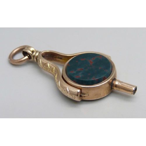 1049 - A yellow metal swivel fob key set with agate and bloodstone, with import mark and stamped 10, 6.1g, ... 