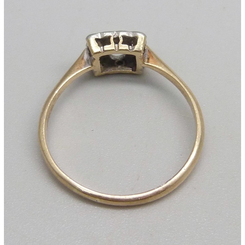 1111 - A 9ct gold Art Deco style ring set with diamonds, 1.8g, R/S