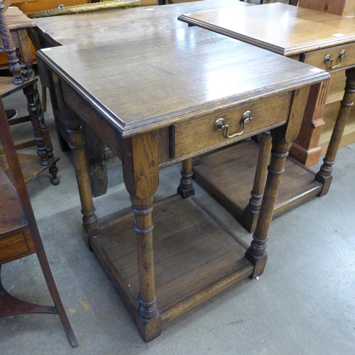 175 - A George III style oak single drawer lamp table