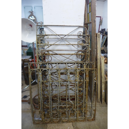 285 - Five early 20th Century French wrought iron railings