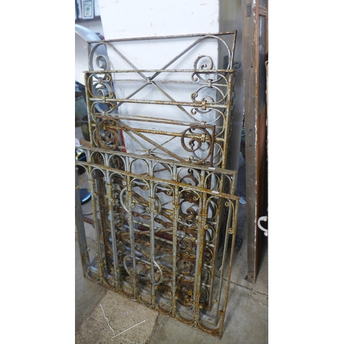 285 - Five early 20th Century French wrought iron railings