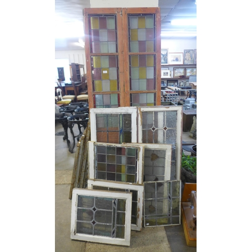 287 - Assorted Victorian and early 20th Century stained glass window panes