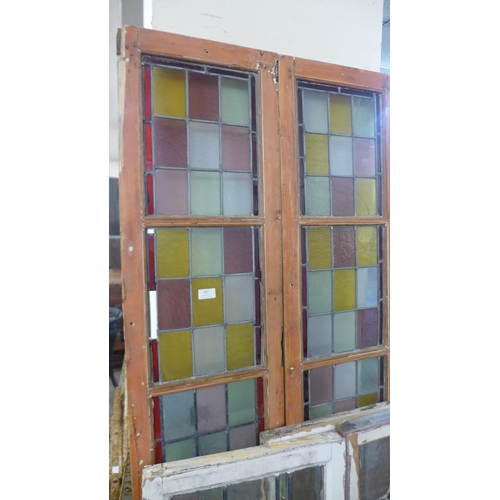 287 - Assorted Victorian and early 20th Century stained glass window panes