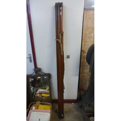 289 - A vintage mahogany surveyor's measuring stick