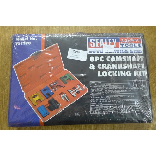 2044 - A Sealey (VSE170) universal cam/crank shaft locking kit
*This lot is subject to VAT