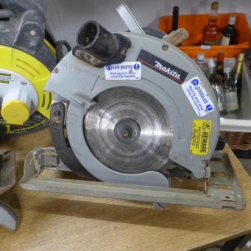 2090 - A Makita 110v 190mm blade (570312), a circular saw, a Makita 9