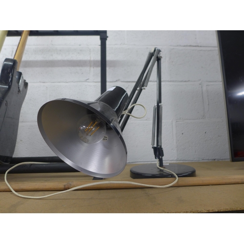 2143 - An angle poise style lamp