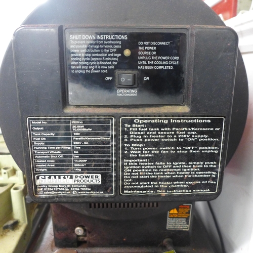 2187 - A Sealey 70,000 BTU infrared paraffin/kerosene/diesel 230v heater - model IR20 V2