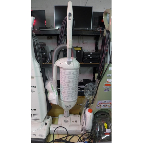 2207 - A Sebo upright vacuum cleaner