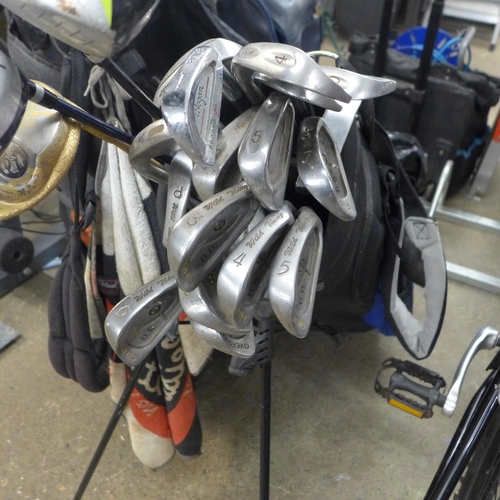 2282 - 3 Bags of golf clubs