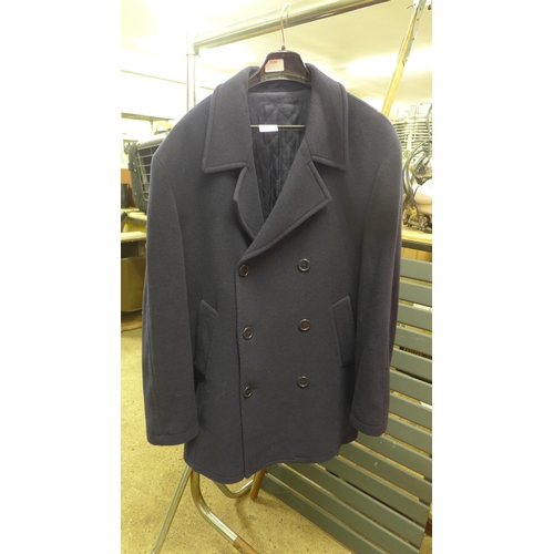 2438 - A men's Acor navy blue overcoat - size 44