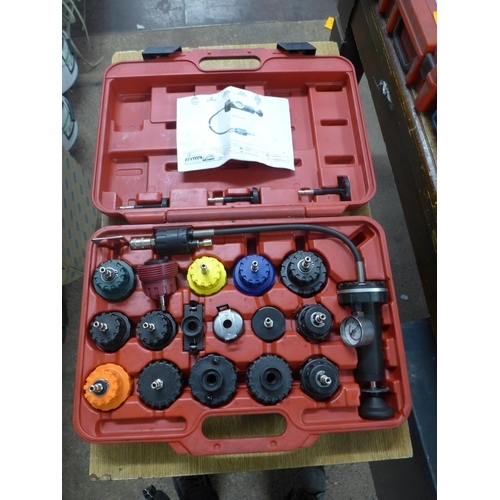 2055 - A Sealey V5001 v3 coolant pressure tester
*This lot is subject to VAT