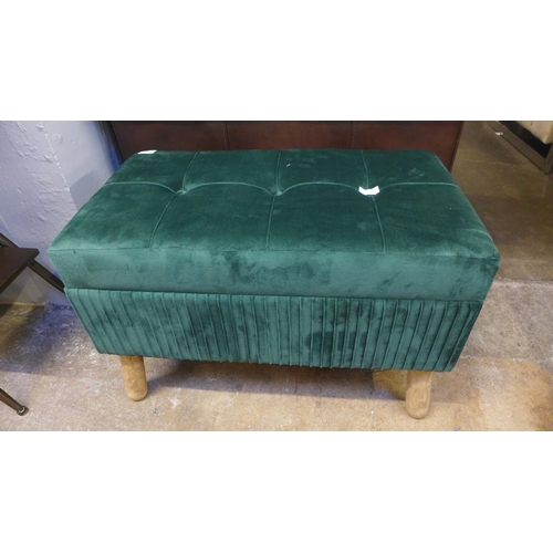 1376 - A green velvet upholstered storage stool