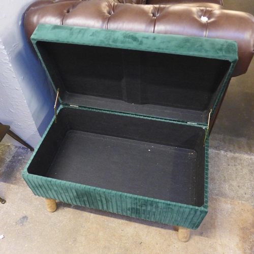 1376 - A green velvet upholstered storage stool