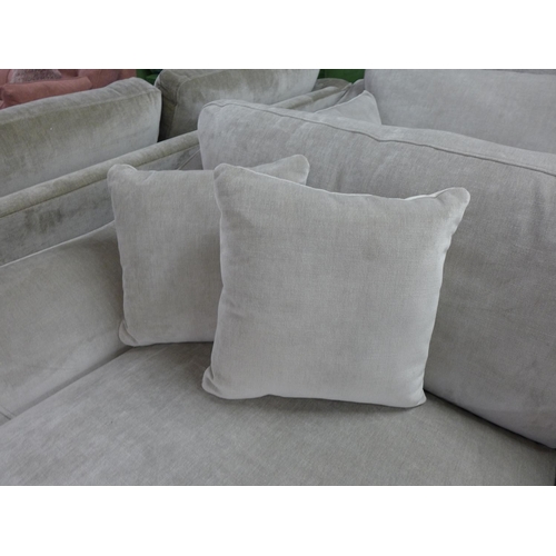 1393 - A Luna mist velvet upholstered love seat