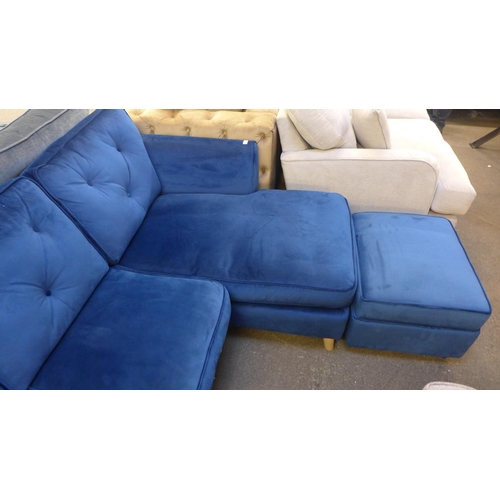 1452 - A Hoxton blue velvet upholstered RHF corner sofa/chaise and ottoman footstool