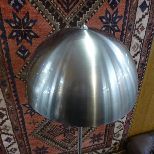 1480 - A silver metal mushroom floor lamp