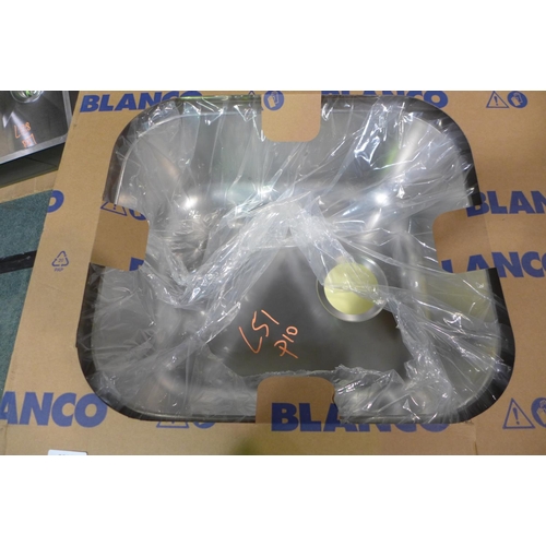 3016 - Blanco Andros 1.0 Bowl Stainless Steel Sink with Drainer (420-51)  * This lot is subject to VAT