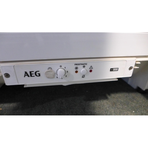 3119 - AEG Built-Under Freezer - Model: ABE682F1NF, H815xW596xD550 - Original RRP £482.50 inc VAT (420-155)... 