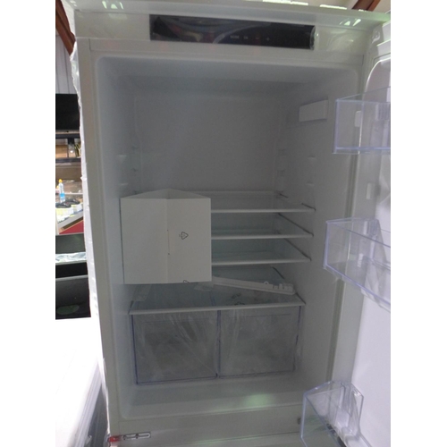 3132 - Zanussi Integrated 50/50 Fridge Freezer - Model: ZNNN18FS5, H1772xW548xD549  Original RRP £582.50 in... 