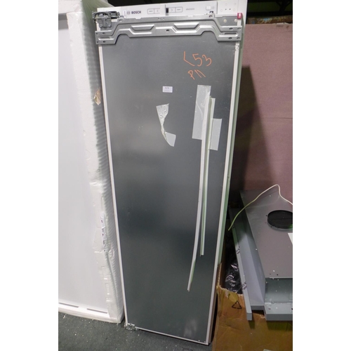 3174 - Bosch Integrated Tower Freezer - Model: GIN81AEF0G, H1772xW558xD545 Original RRP £887.50 inc VAT (42... 