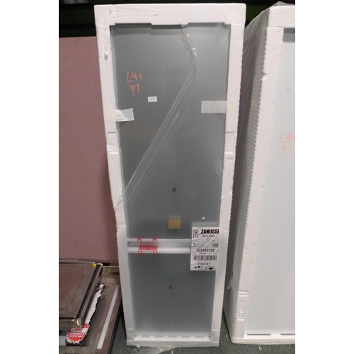 3176 - Zanussi 70/30 Integrated Fridge Freezer - Model: ZNFN18ES3, H1772xW546xD549, Original RRP £557.50 in... 