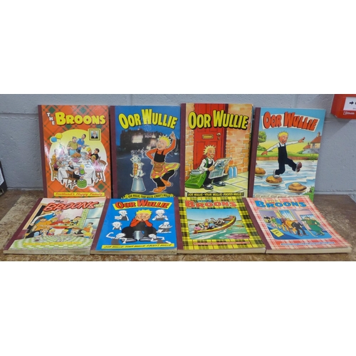 1164 - Oor Wullie and The Broons Scottish books and annuals **PLEASE NOTE THIS LOT IS NOT ELIGIBLE FOR POST... 