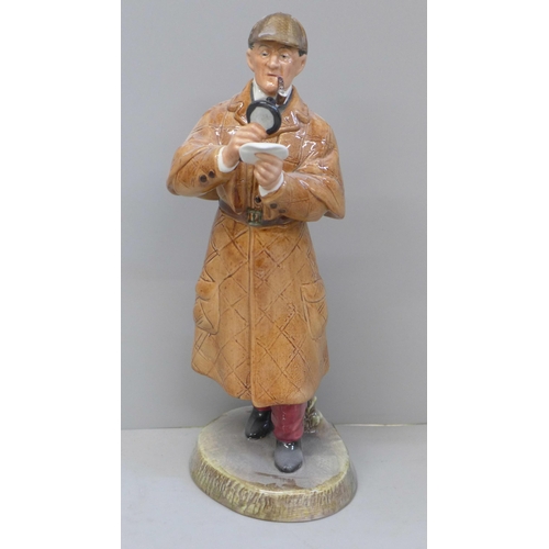 609 - A Royal Doulton figure, The Detective