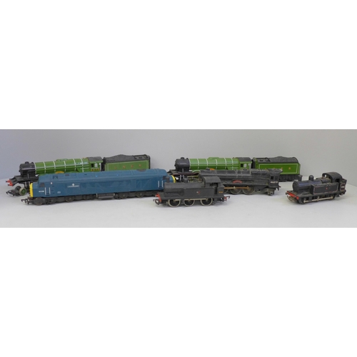 627 - Six OO gauge locomotives including Mainline and two tenders