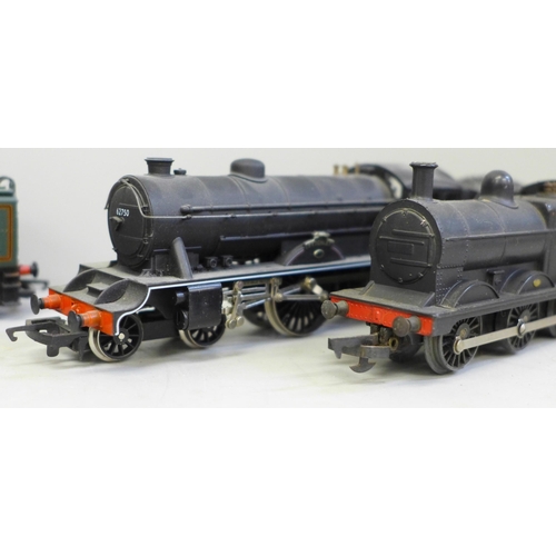 631 - Three OO gauge locomotives and tenders including Hornby