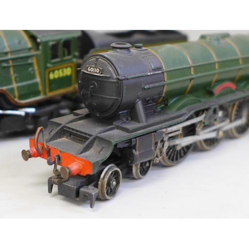 645 - Three OO gauge locomotives and tenders including Hornby