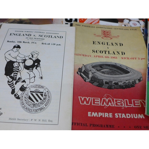 711 - Football memorabilia; Scottish domestic and international programmes, 1959 onwards (24)