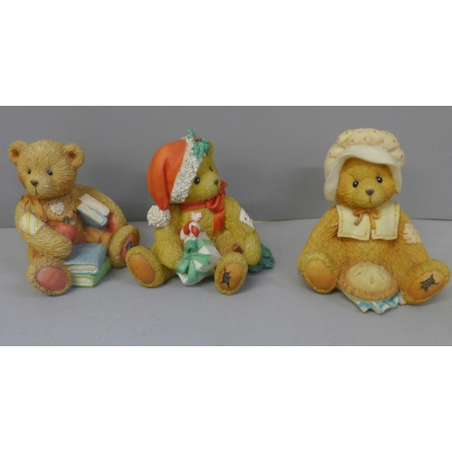 747 - A Cherished Teddies 12 Months of the Year set and stand