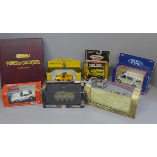 760 - A collection of boxed die-cast model vehicles, Corgi, Hot Wheels, Matchbox, etc.