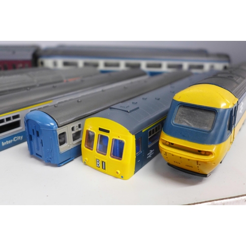 800 - A collection of OO gauge coaches, engine bodies, etc., including Hornby