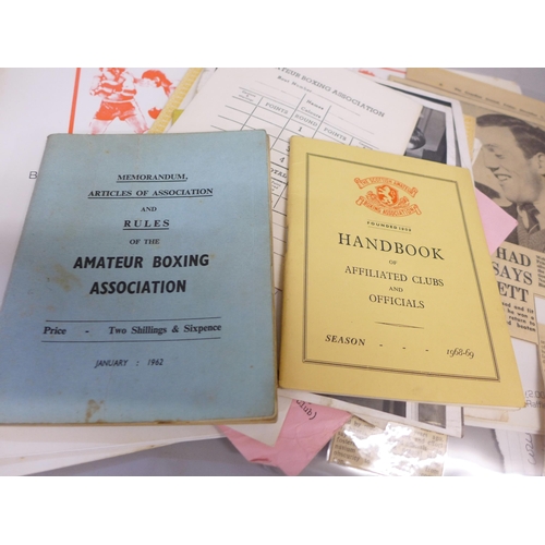 809 - A collection of 1960s Nottingham boxing programmes, photographs and other memorabilia