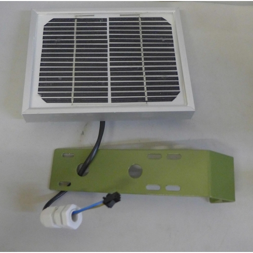 824 - A Huntura automatic deer feeder 12v plus solar panel