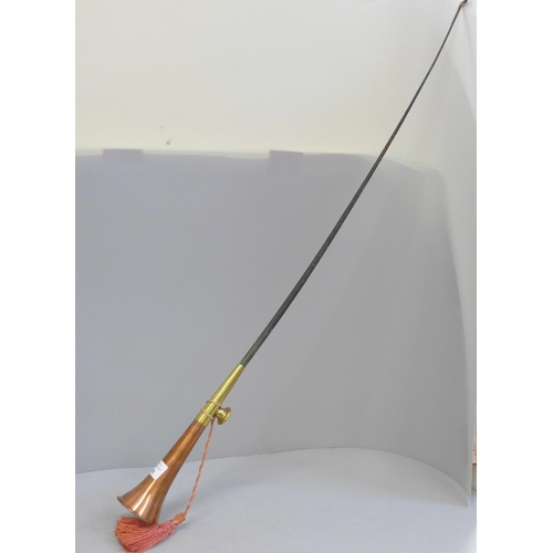 843 - A combination brass and copper riding crop/hunting horn