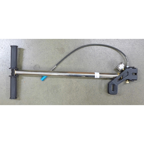 847 - An air rifle pump