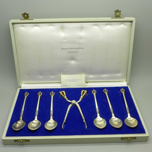 877 - A W & S Sorensen Danish sterling silver crown design tea spoon and sugar nip set, 92g, boxed