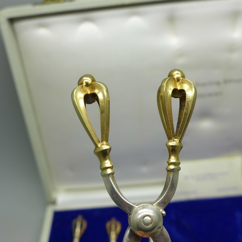 877 - A W & S Sorensen Danish sterling silver crown design tea spoon and sugar nip set, 92g, boxed