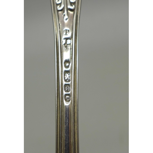 899 - A silver sifter spoon, London 1848, 64g