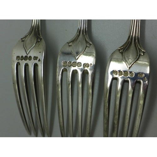 903 - Three very large heavy silver serving forks, Lily pattern, G. Adams maker, London 1862, 275g, 22cm