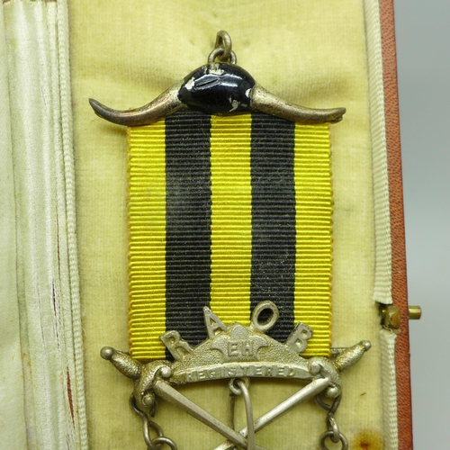 916 - A R.A.O.B. Companion medal, 1925, cased