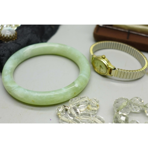 980 - A jade bangle, other jewellery including brooches, necklaces, Charles Horner silver hat pin, etc.