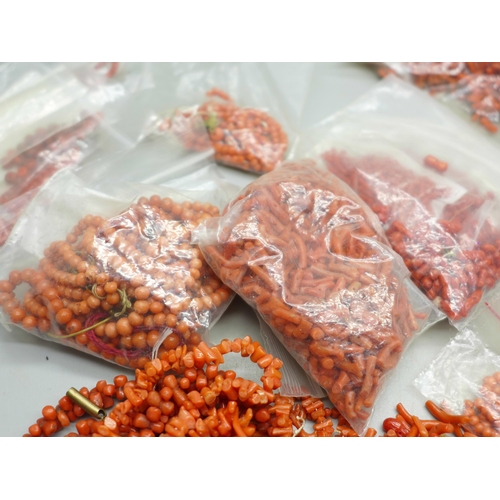 982 - A large collection of loose coral beads for stringing, 400g