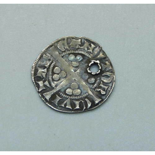 1046 - An Edward I Long Cross penny, drilled