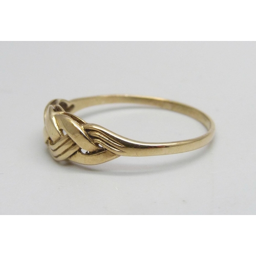 1071 - A 9ct gold knot design ring, 1.5g, X