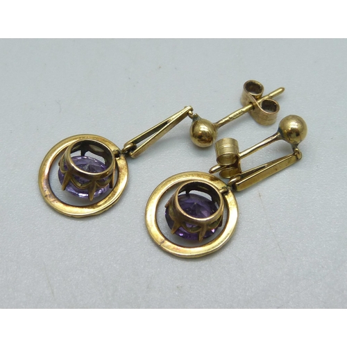 1122 - A pair of 9ct gold colour change sapphire drop earrings, 2.7cm drop, 2.6g