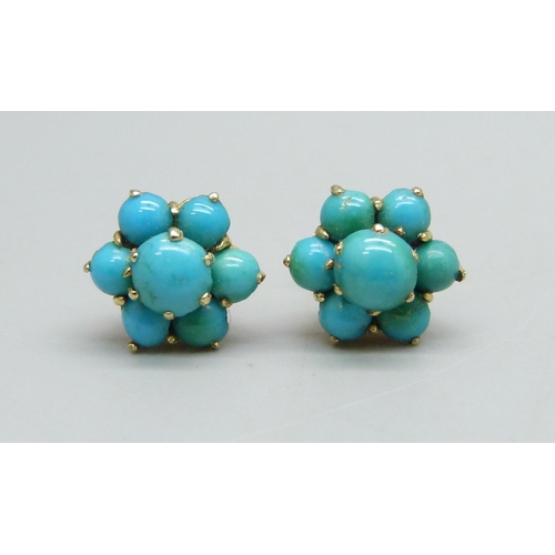 1132 - A pair of yellow metal turquoise cluster earrings, the backings marked 14k, 3.7g, 1cm